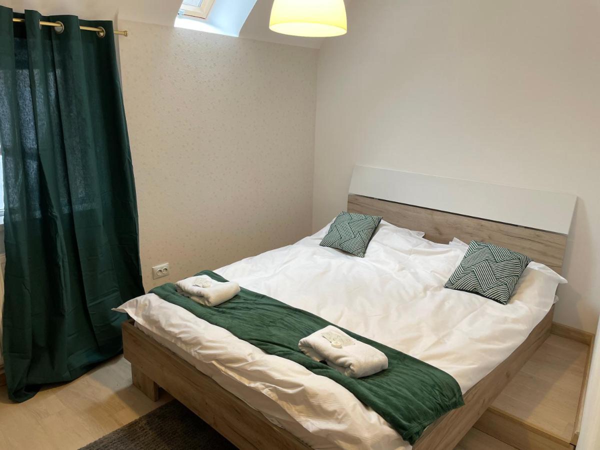 Appartement Londof Housing City Center Braşov Extérieur photo